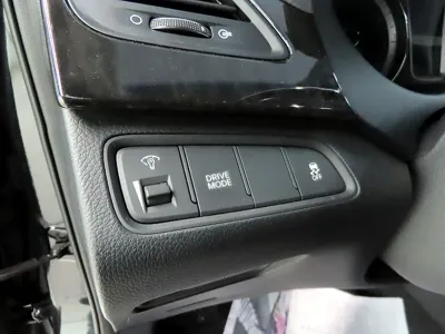 Hyundai Grandeur 2016, 154847 км, за 4886 USD - фото 15