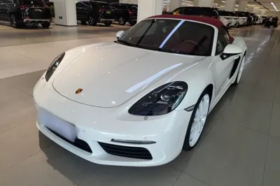 Porsche 718 · 2023 год