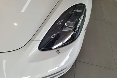 Porsche 718 2023, 5500 км, за 77090 USD - фото 8