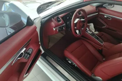 Porsche 718 2023, 5500 км, за 77090 USD - фото 18