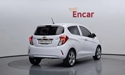 ChevroletGMDaewoo Spark 2016, 82840 км, за 3216.49 USD