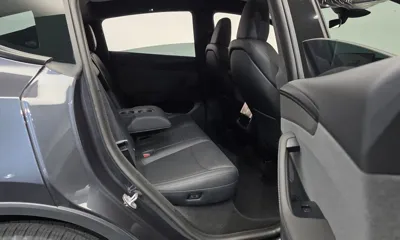 Tesla Model Y 2026, 4972 км, за 34853.44 USD - фото 11