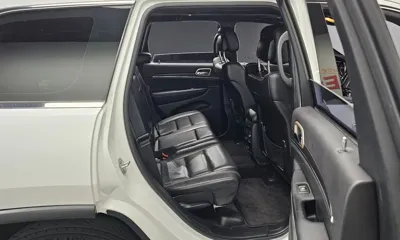 Jeep Cherokee 2017, 144822 км, за 8586.73 USD - фото 11