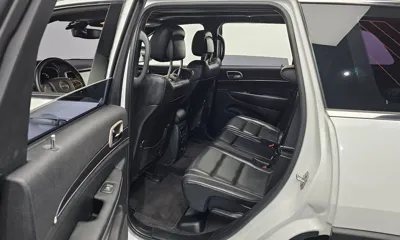 Jeep Cherokee 2017, 144822 км, за 8586.73 USD - фото 12