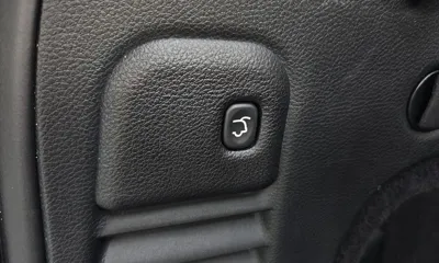 Jeep Cherokee 2017, 144822 км, за 8586.73 USD - фото 20