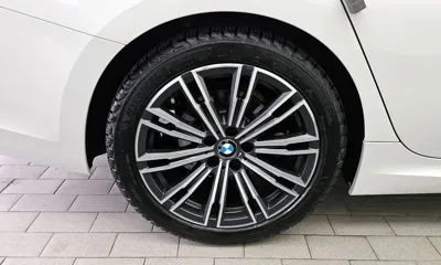 BMW 3-Series 2021, 95188 км, за 19368.07 USD