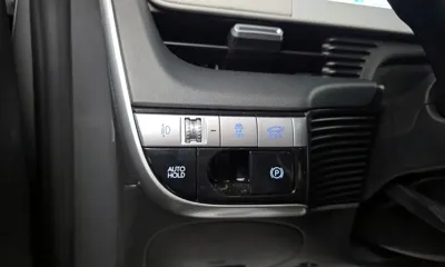 Hyundai Ioniq5 2023, 180465 км, за 12893.14 USD - фото 17