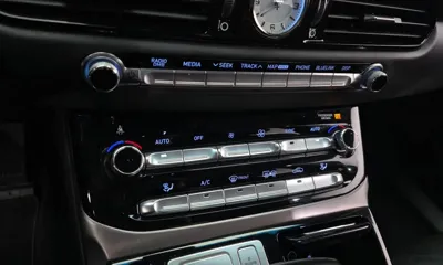 Genesis EQ900 2016, 161023 км, за 10109.02 USD - фото 16