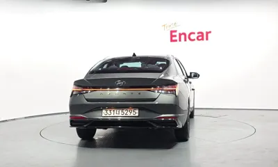 Hyundai Avante 2021, 76954 км, за 10994.02 USD