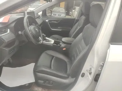 Toyota RAV4 2020, 35600 км, за 13963.83 USD - фото 15