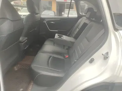 Toyota RAV4 2020, 35600 км, за 13963.83 USD - фото 17