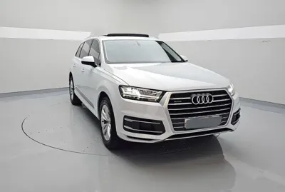 Audi Q7 · 2019 год