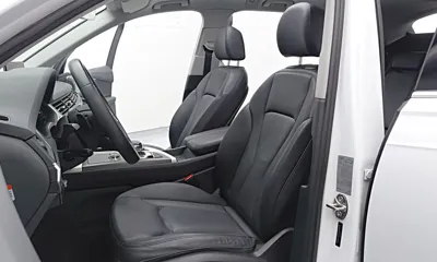 Audi Q7 2019, 140399 км, за 17711.79 USD