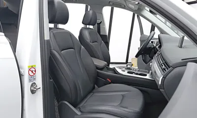 Audi Q7 2019, 140399 км, за 17711.79 USD - фото 8