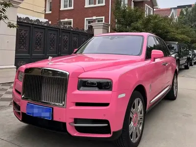 Rolls-Royce Cullinan · 2021 год