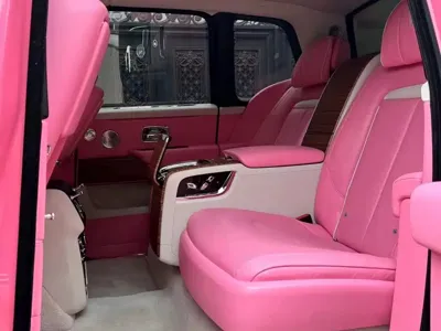 Rolls-Royce Cullinan 2021, 25000 км, за 866375.2 USD