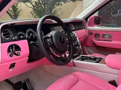 Rolls-Royce Cullinan 2021, 25000 км, за 866375.2 USD - фото 6