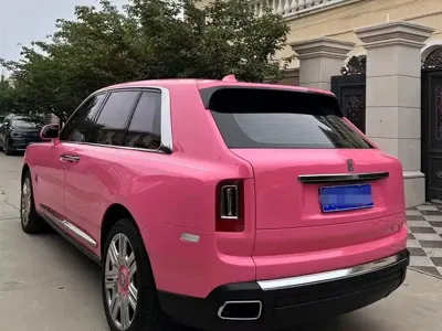 Rolls-Royce Cullinan 2021, 25000 км, за 866375.2 USD - фото 10