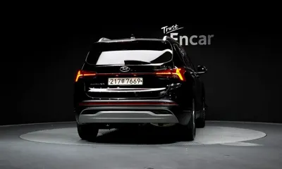 Hyundai Santafe 2023, 69558 км, за 16195.15 USD