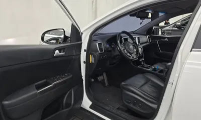 Kia Sportage 2019, 182801 км, за 6186.1 USD - фото 10
