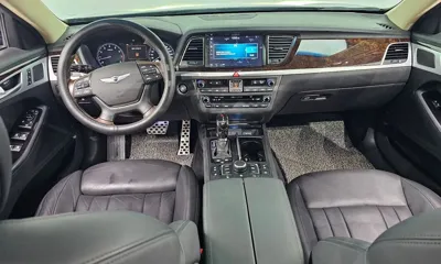 Hyundai Genesis 2015, 150920 км, за 7928.64 USD - фото 7