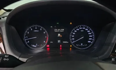 Hyundai Genesis 2015, 150920 км, за 7928.64 USD - фото 8