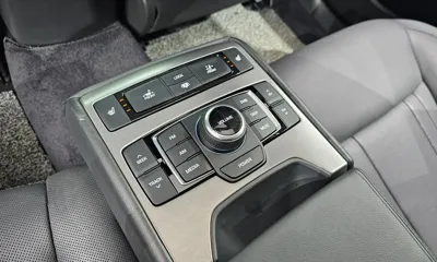 Hyundai Genesis 2015, 150920 км, за 7928.64 USD - фото 18