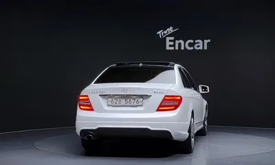 Mercedes-Benz C-Class 2014, 96675 км, за 5880.41 USD