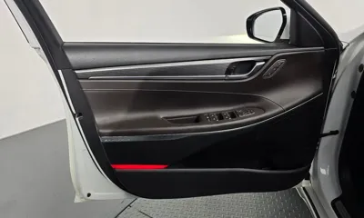 Hyundai Grandeur 2017, 161613 км, за 8269.84 USD - фото 24