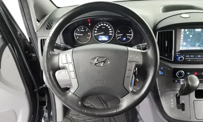 Hyundai Starex 2019, 101324 км, за 9904.19 USD - фото 13