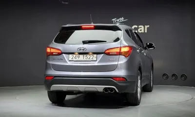 Hyundai Santafe 2015, 175650 км, за 5144.23 USD