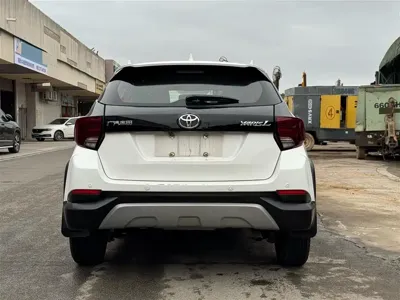 Toyota Yaris L 2021, 54000 км, за 6162.51 USD