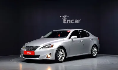 Lexus IS · 2011 год