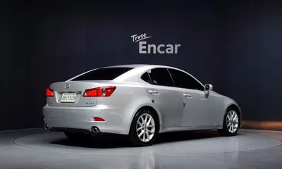 Lexus IS 2011, 112759 км, за 5534.93 USD