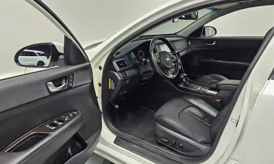 Kia K5 2017, 121285 км, за 6435.67 USD - фото 10