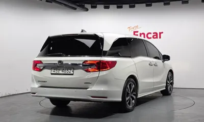 Honda Odyssey 2018, 75018 км, за 16393.45 USD