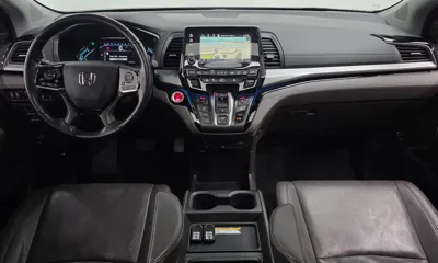 Honda Odyssey 2018, 75018 км, за 16393.45 USD - фото 7