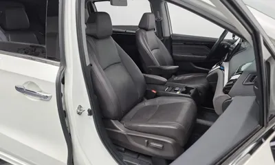 Honda Odyssey 2018, 75018 км, за 16393.45 USD - фото 10