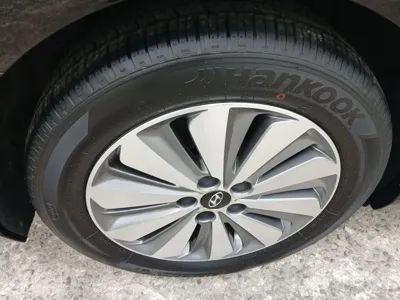 Hyundai Grandeur 2015, 178645 км, за 4105.96 USD - фото 15