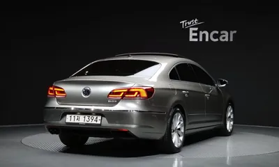 Volkswagen CC 2015, 95630 км, за 6144.7 USD
