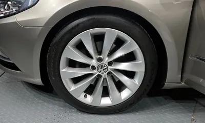 Volkswagen CC 2015, 95630 км, за 6144.7 USD