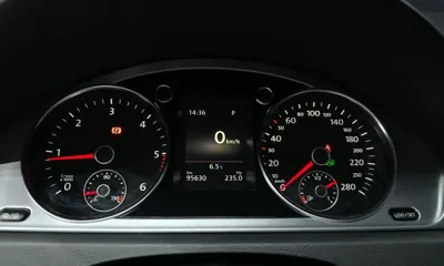 Volkswagen CC 2015, 95630 км, за 6144.7 USD - фото 8