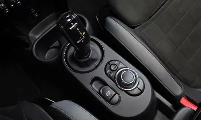 MINI Cooper 2022, 21888 км, за 18136.9 USD - фото 9