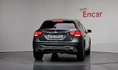 Mercedes-Benz GLA-Class 2018, 88067 км, за 10353.58 USD