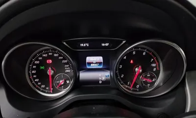 Mercedes-Benz GLA-Class 2018, 88067 км, за 10343.49 USD - фото 8