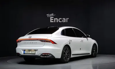 Hyundai Grandeur 2021, 68241 км, за 15097.81 USD