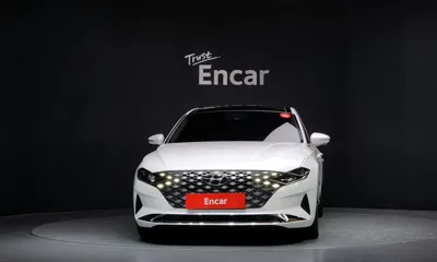 Hyundai Grandeur 2021, 68241 км, за 15097.81 USD