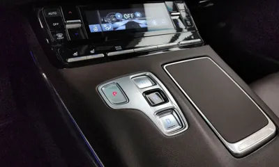 Hyundai Grandeur 2021, 68241 км, за 15097.81 USD - фото 9