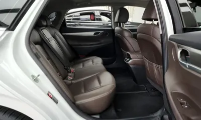 Hyundai Grandeur 2021, 68241 км, за 15097.81 USD - фото 12