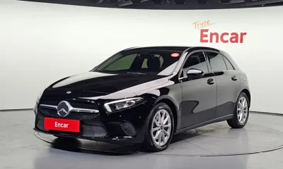Mercedes-Benz A-Class · 2019 год